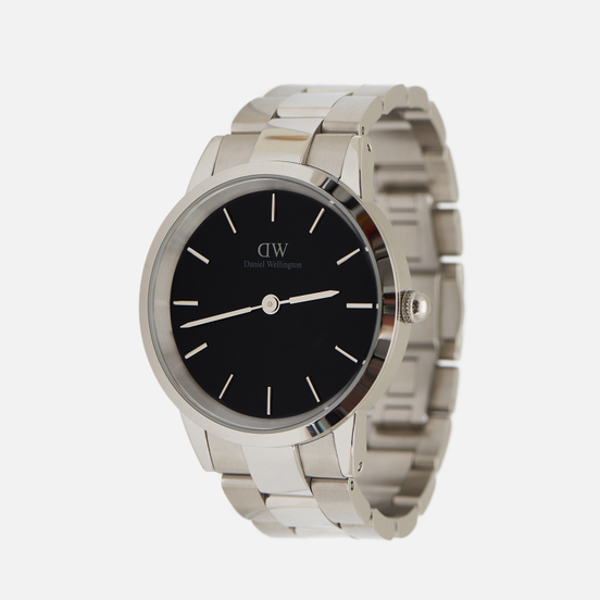 Наручные часы Daniel Wellington Iconic Link Silver/Silver/Black