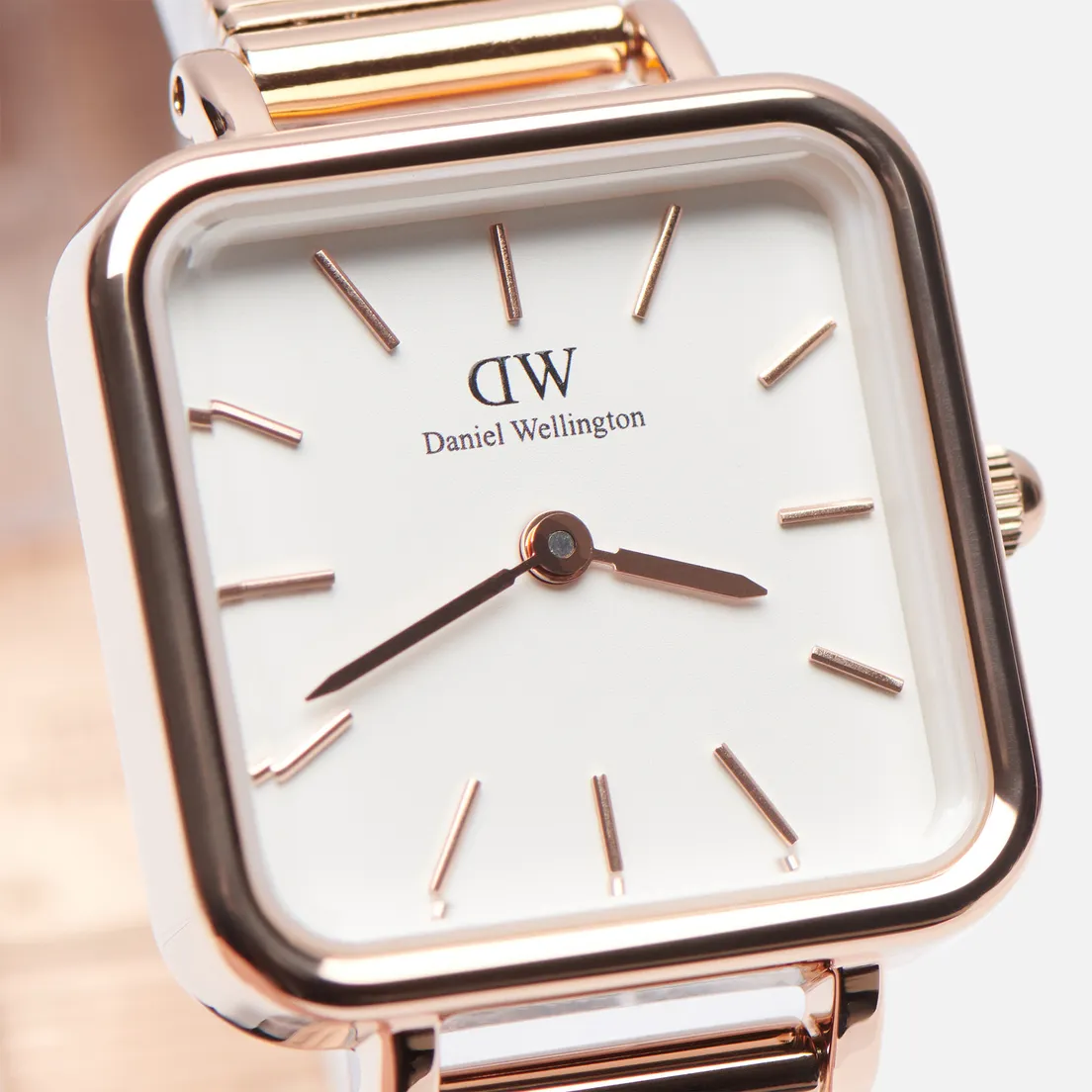 Daniel Wellington Наручные часы Quadro Studio