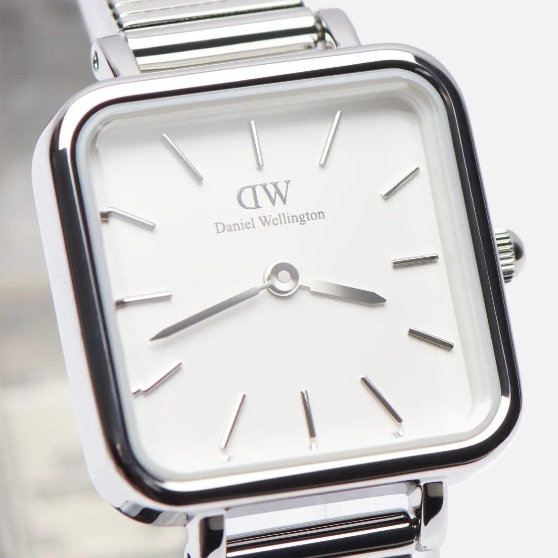 Daniel Wellington Наручные часы Quadro Studio