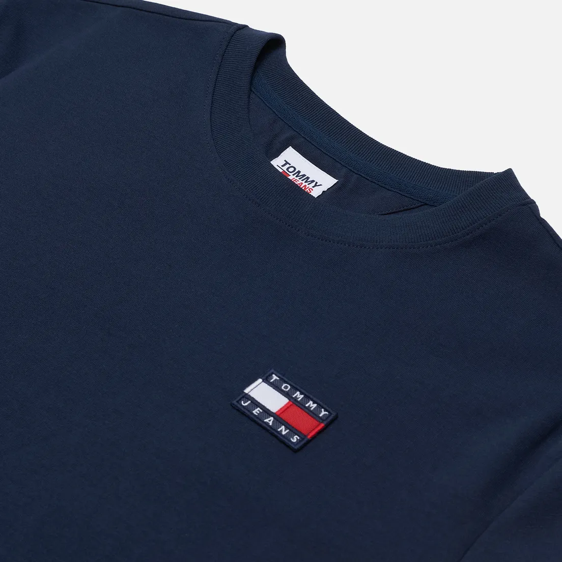 Tommy Jeans Женская футболка Tommy Badge Cropped Fit