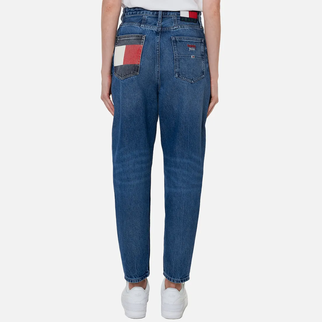 Tommy Jeans Женские джинсы Mom Tapered Recycled High Rise