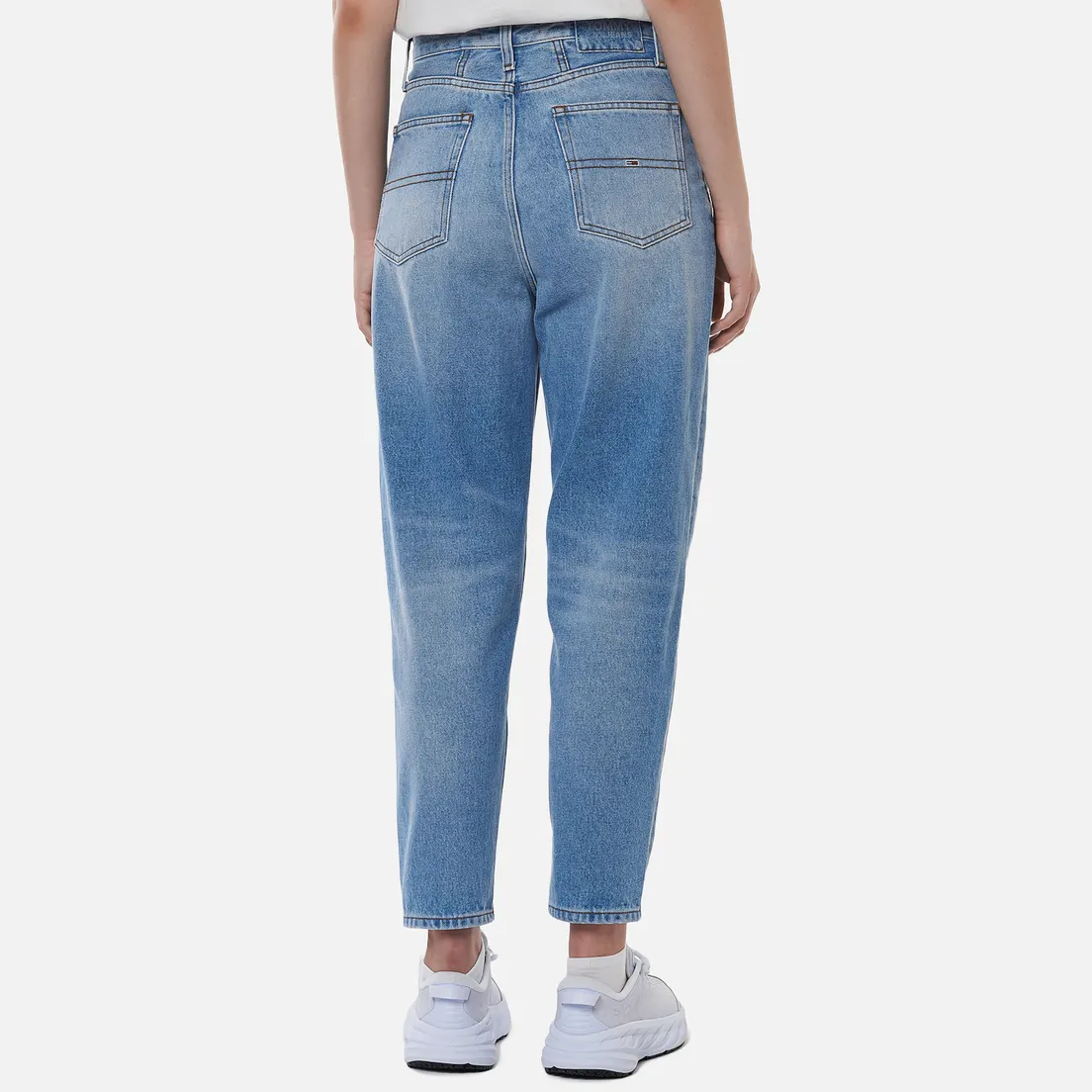 Tommy Jeans Женские джинсы Mom Super High Rise Tapered