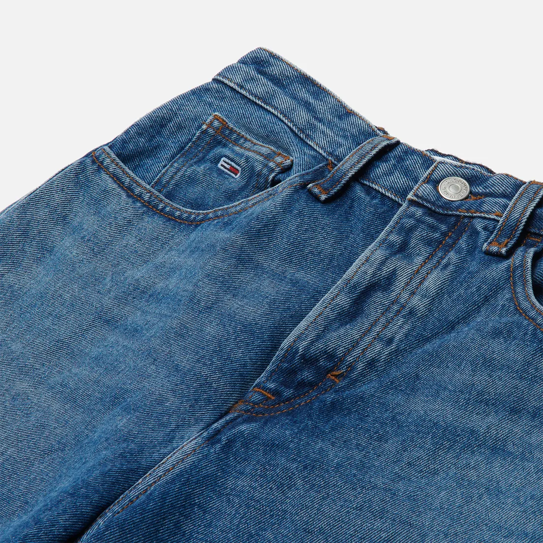 Tommy Jeans Женские джинсы Mom Ultra High Rise Tapered