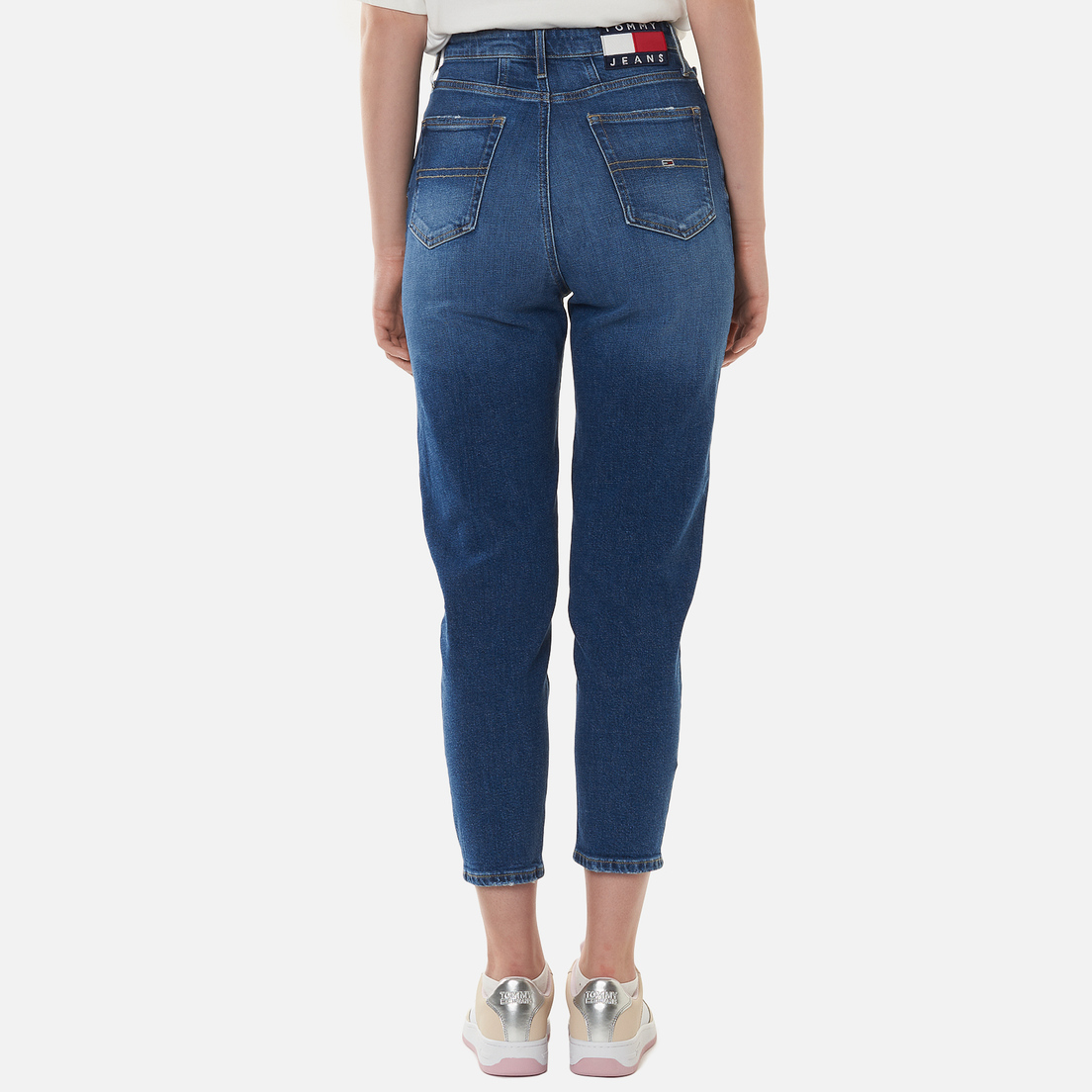 Tommy Jeans Женские джинсы Mom Super High Rise Tapered