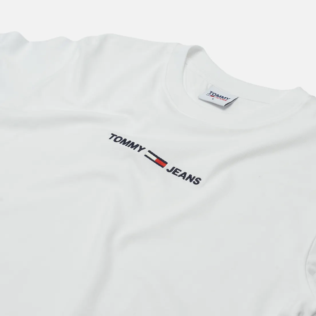 Tommy Jeans Женская футболка Logo Embroidery Organic Cotton