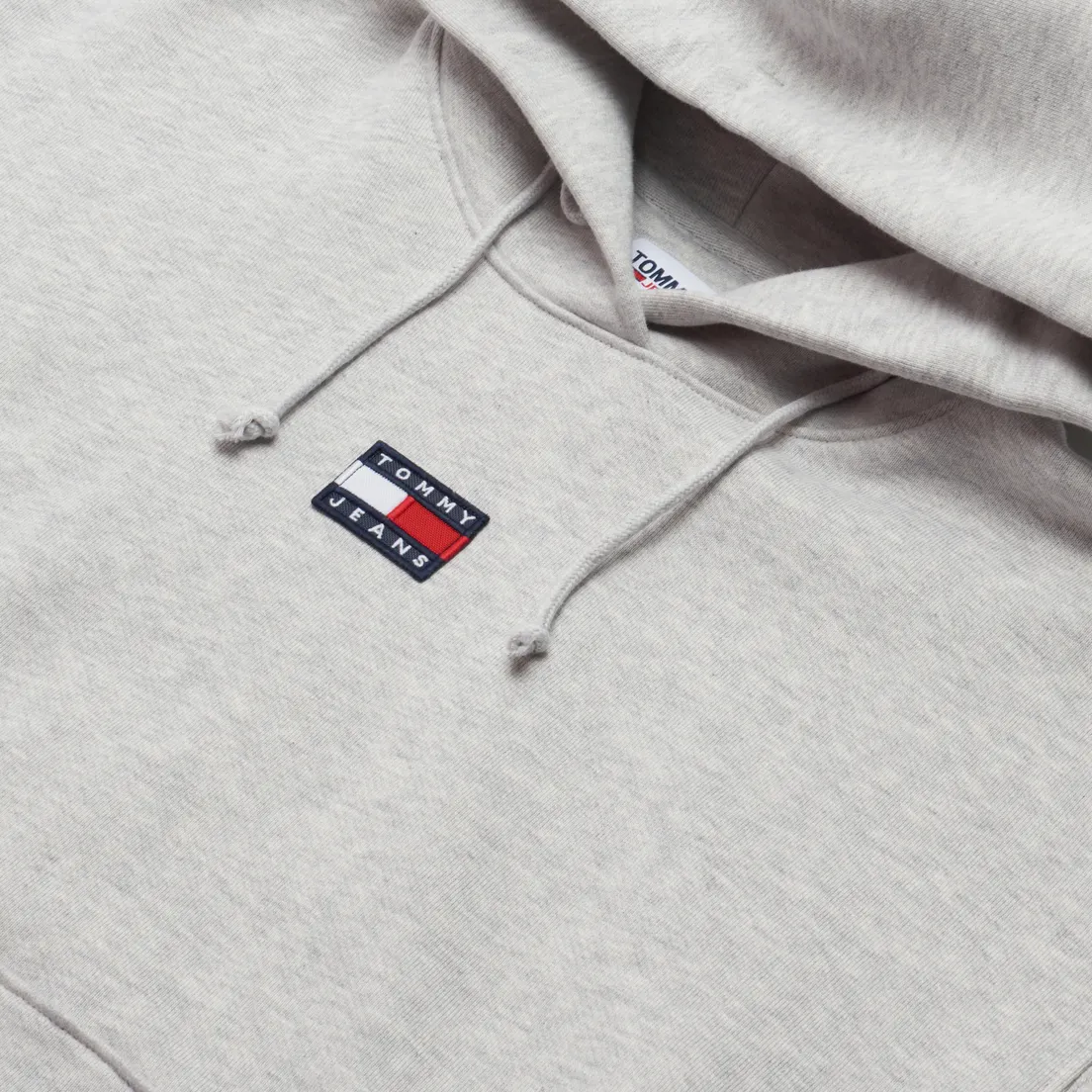 Tommy Jeans Женская толстовка Tommy Center Badge Hoodie