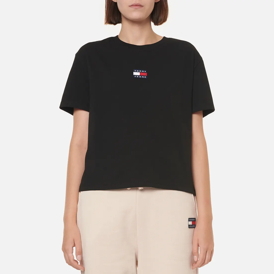 Tommy Jeans Женская футболка Tommy Center Badge