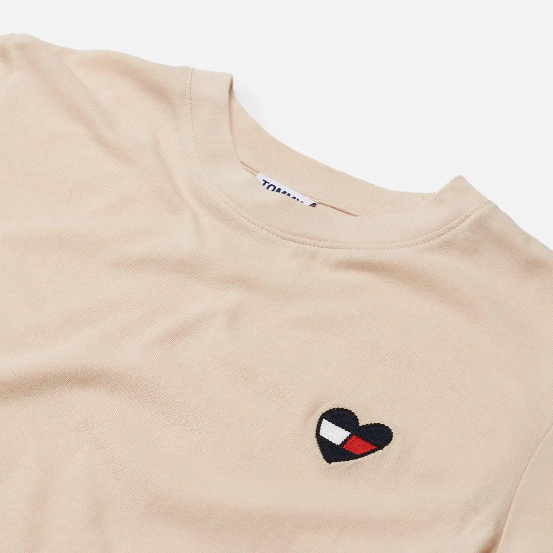 Tommy Jeans Женская футболка Regular Homespun Heart