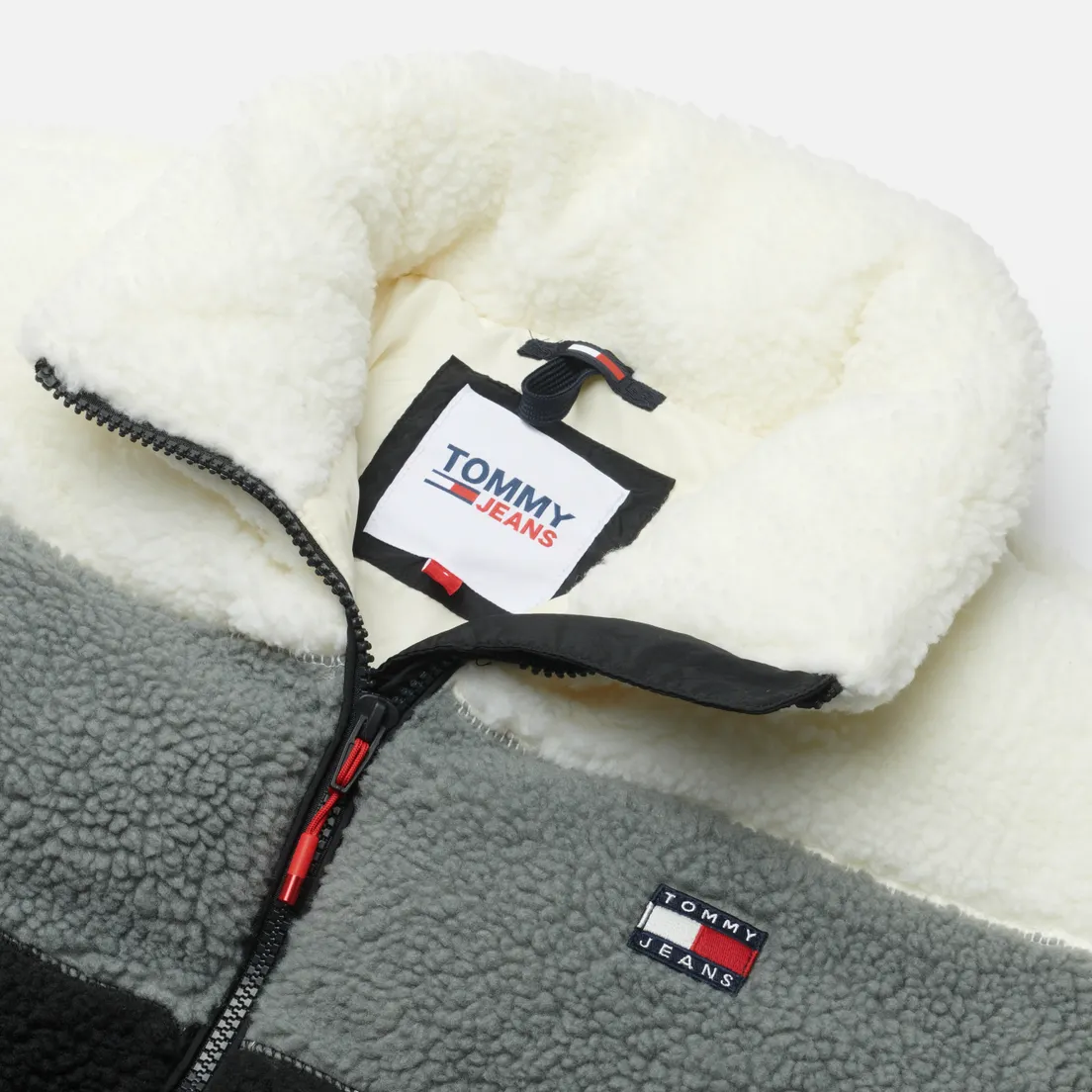 Tommy Jeans Женский пуховик ABO Cozy Colorblock Puffer