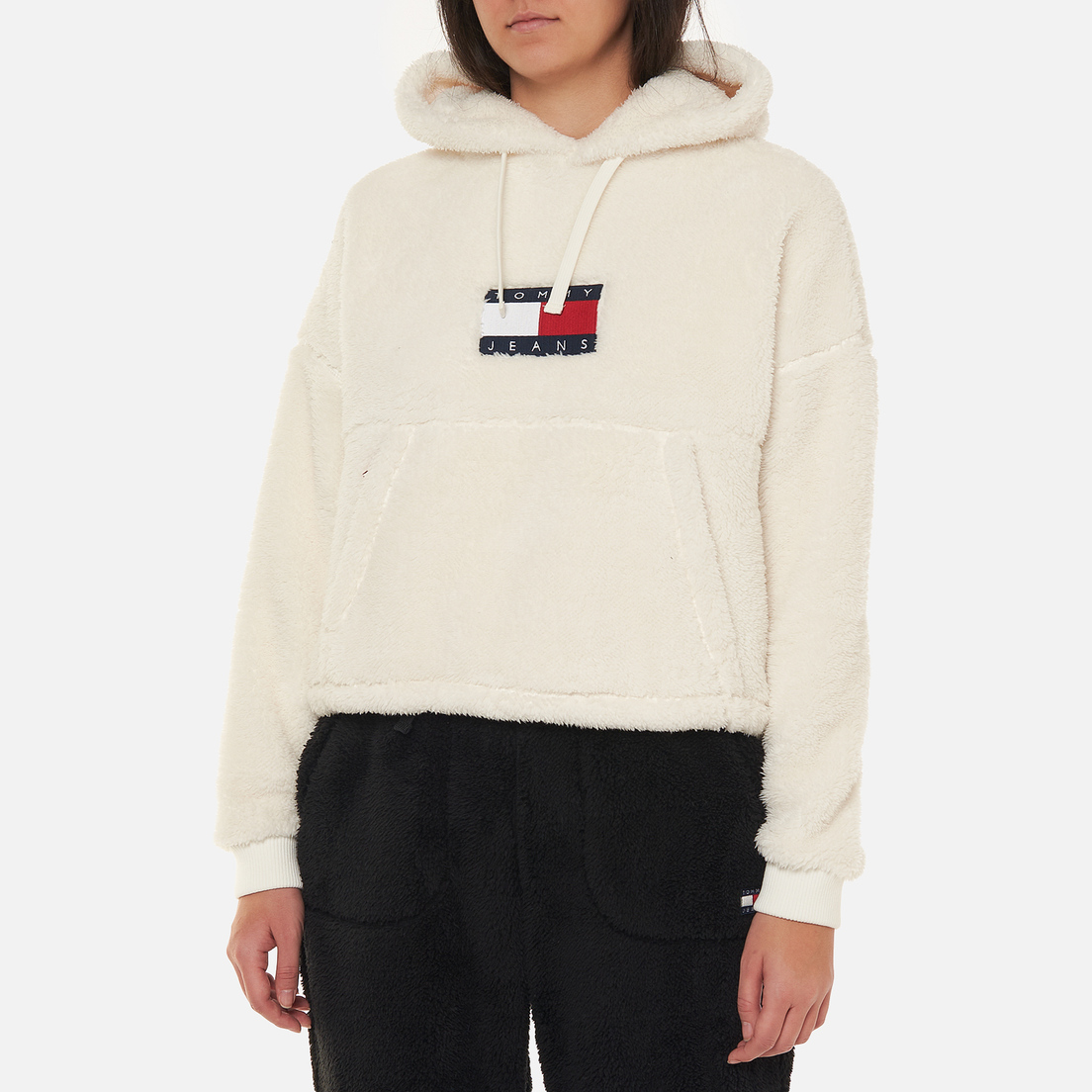Tommy Jeans Женская толстовка ABO Cropped Plush Hoodie