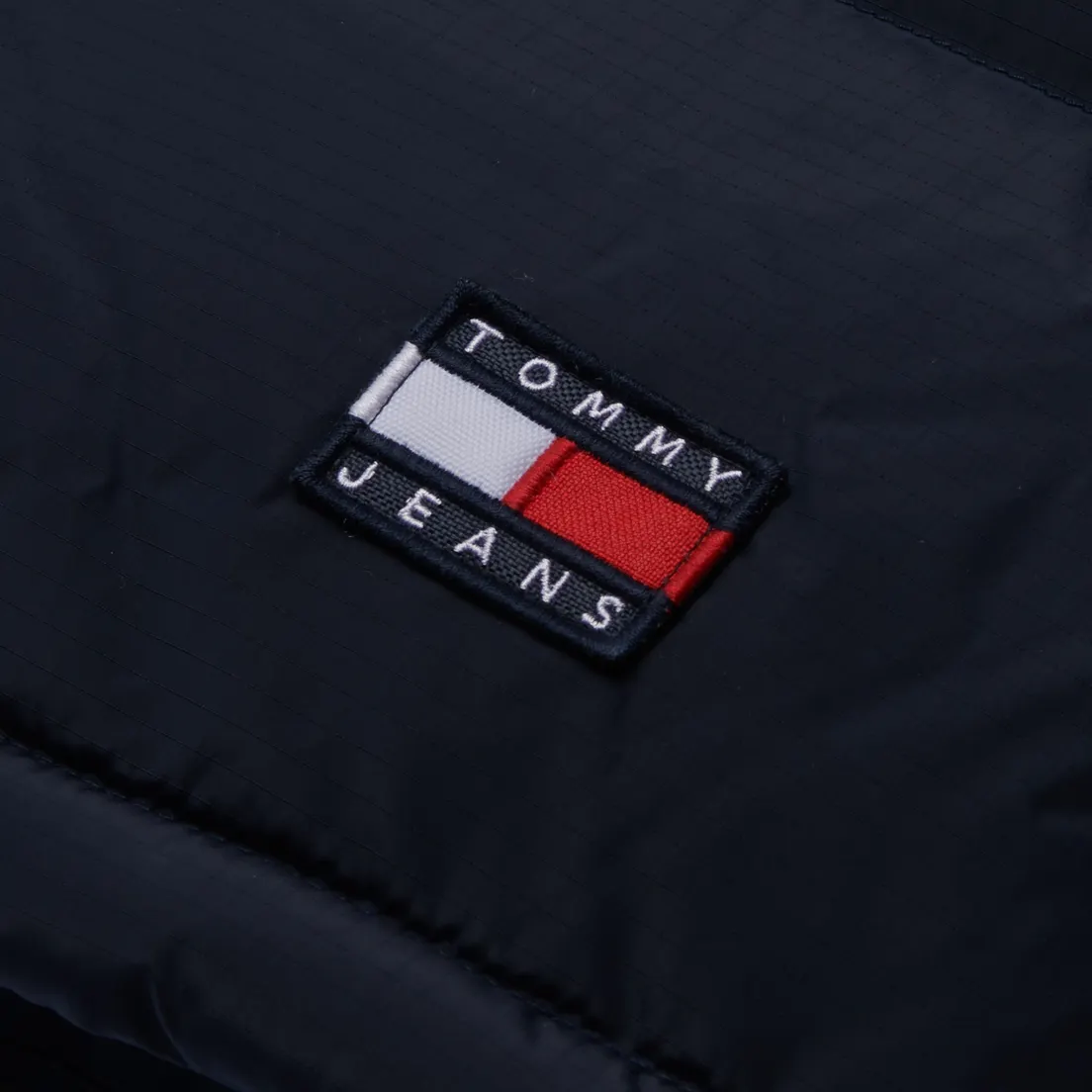 Tommy Jeans Женский пуховик Alaska Long Puffer