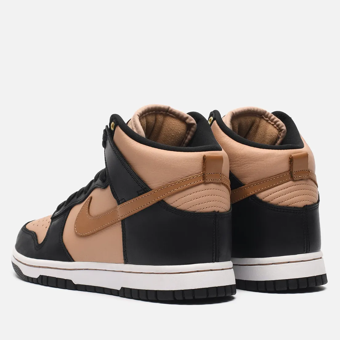 Nike Женские кроссовки Wmns Dunk High LXX
