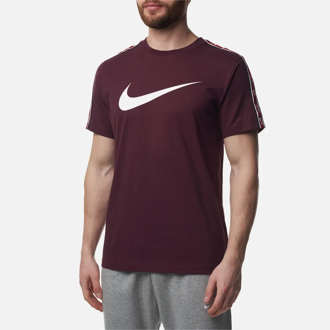 Nike Мужская футболка Repeat