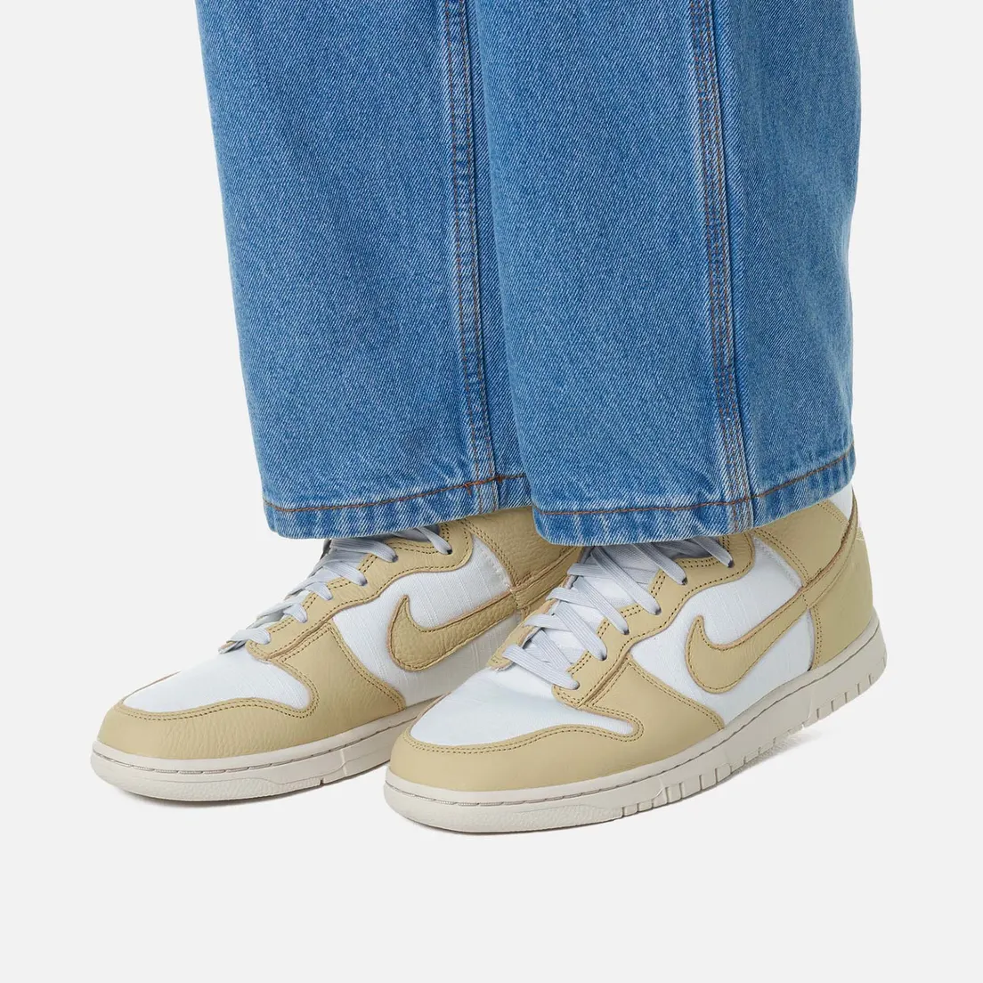 Nike Кроссовки Wmns Dunk High LX