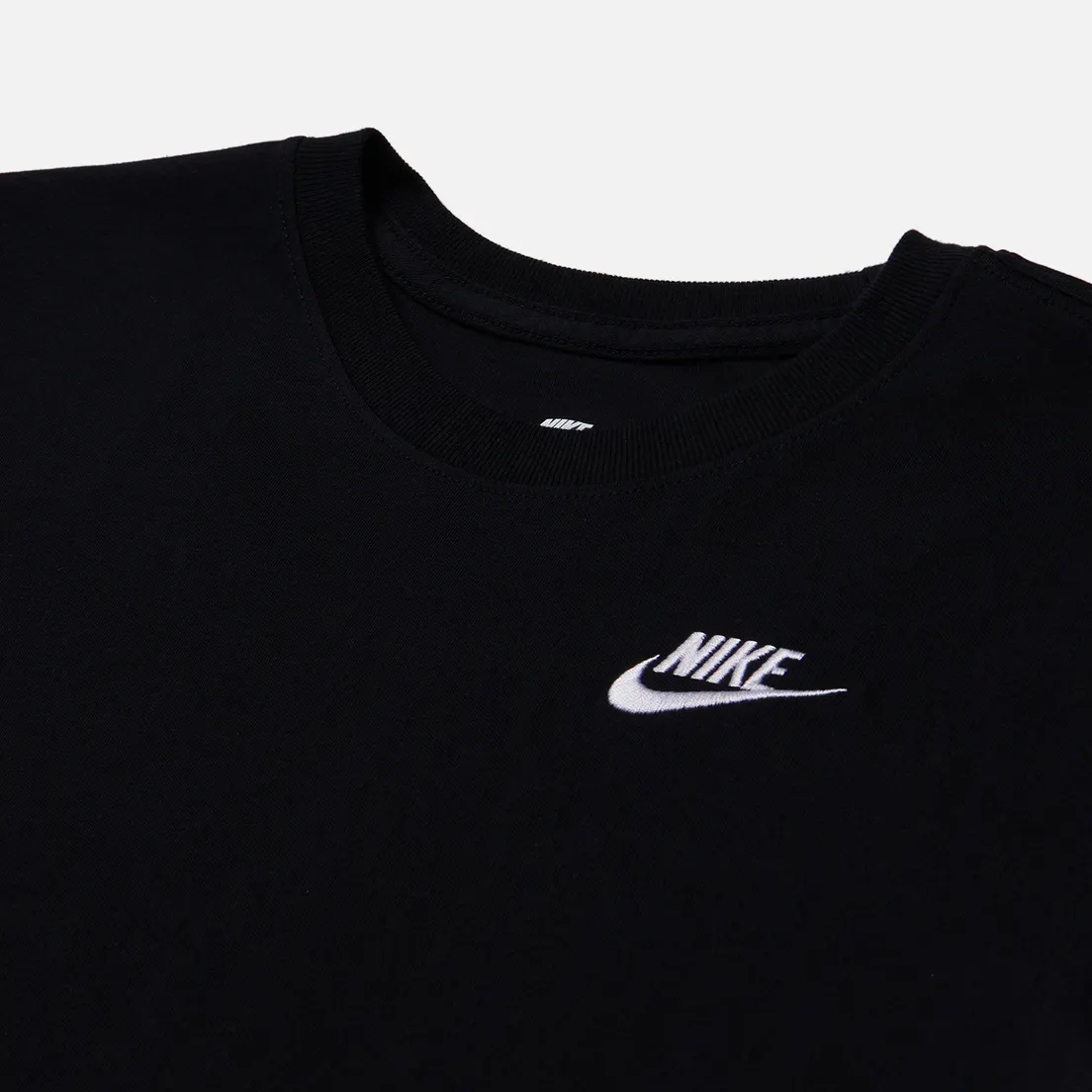 Nike Женская футболка Club Essentials