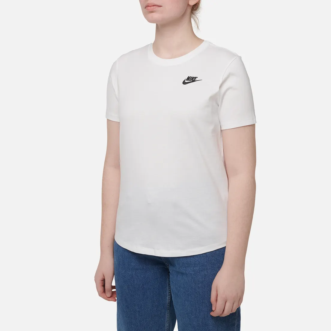 Nike Женская футболка Club Essentials