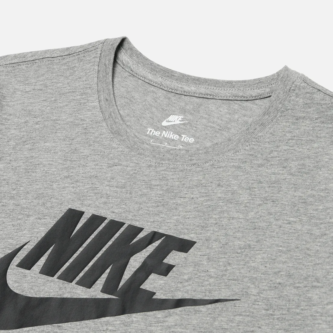Nike Женская футболка Essentials Logo