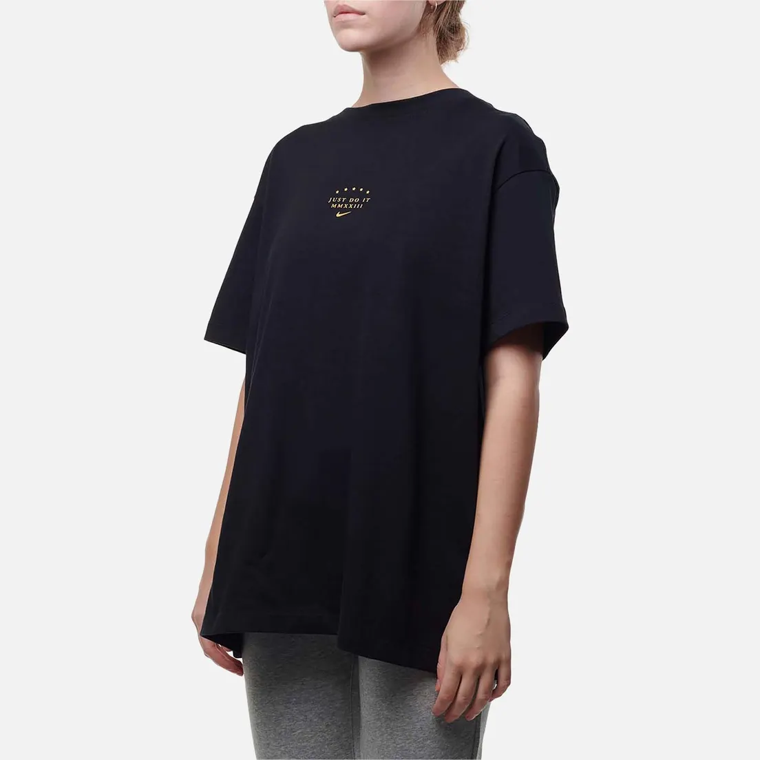 Nike Женская футболка Sisterhood