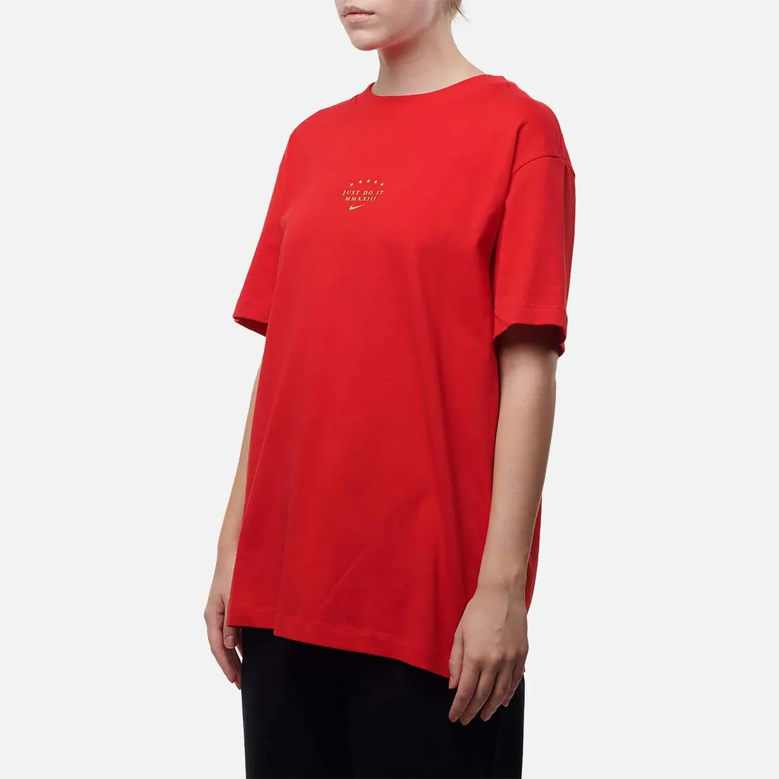 Nike Женская футболка Sisterhood