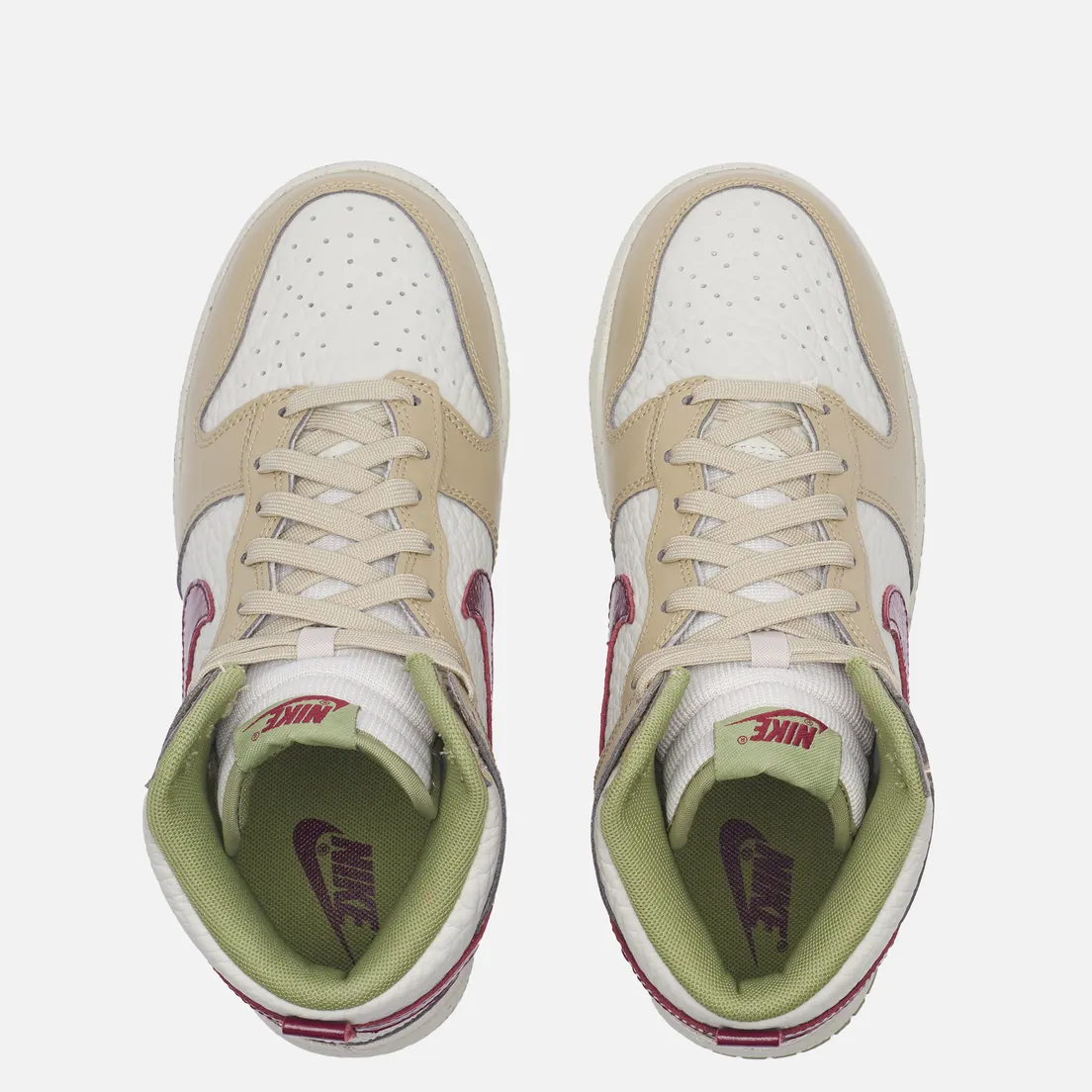 Nike Женские кроссовки Wmns Dunk High