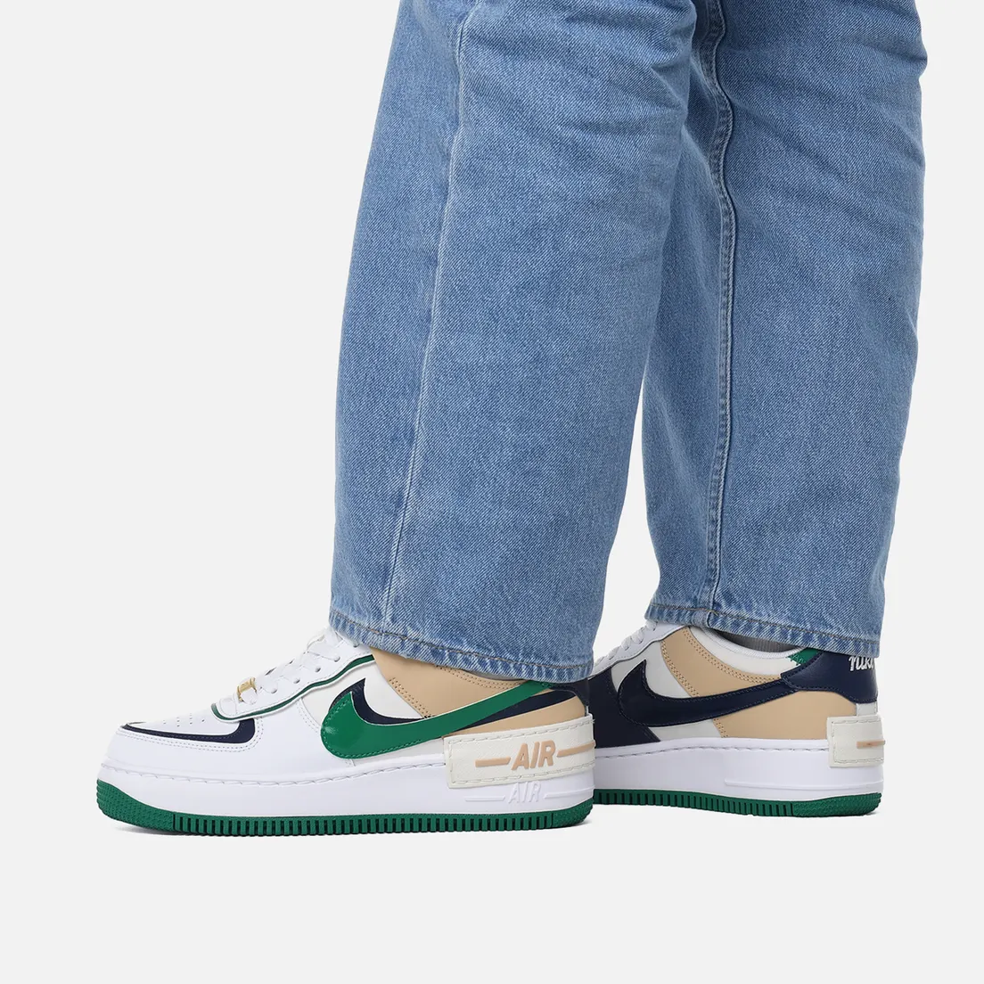 Nike Женские кроссовки Wmns Air Force 1 Shadow