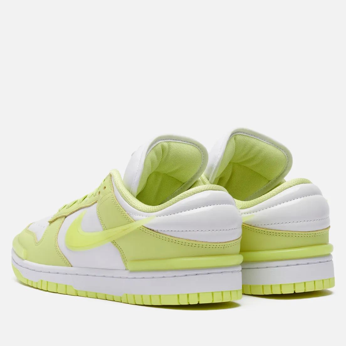 Nike Женские кроссовки Wmns Dunk Low Twist