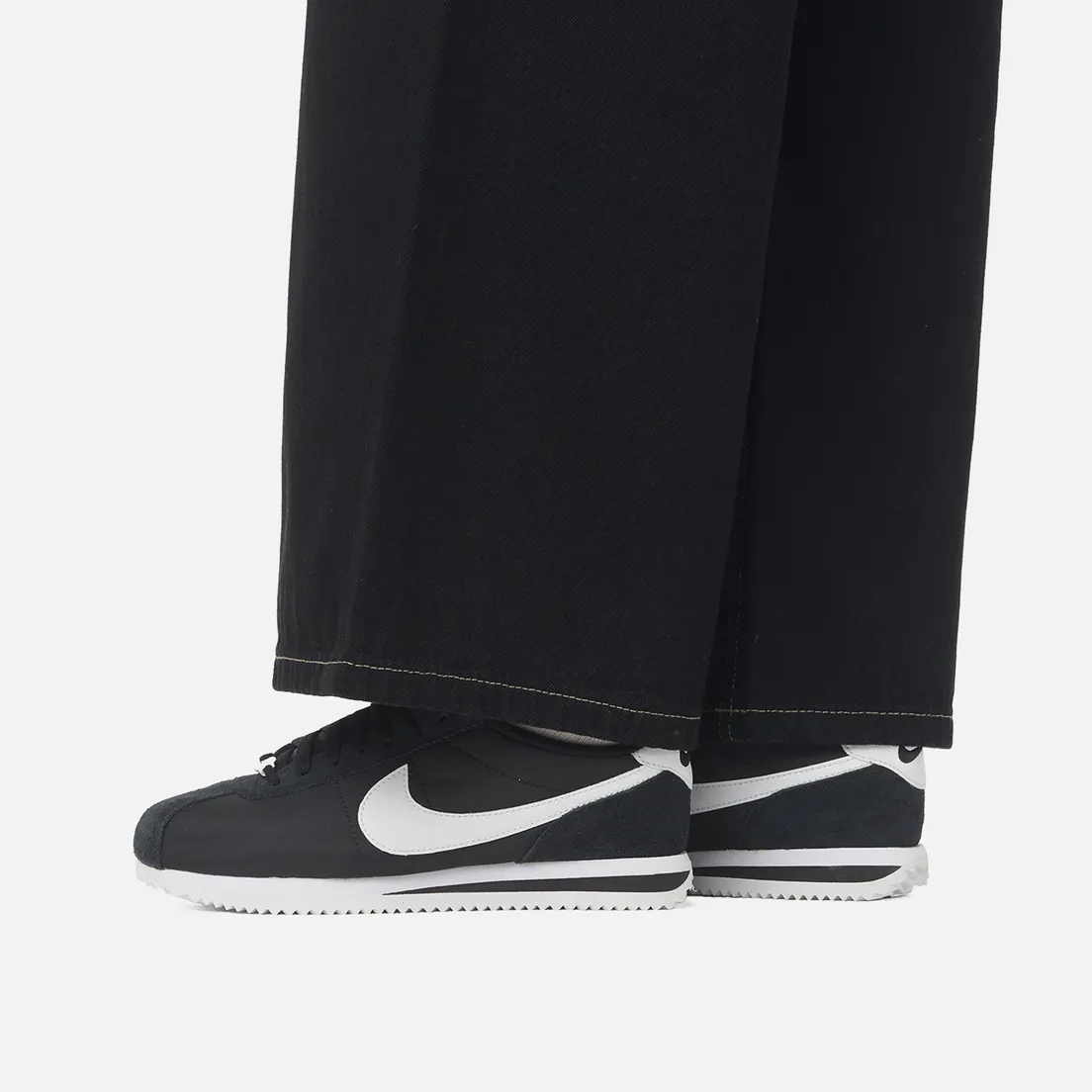 Nike Женские кроссовки Wmns Cortez Textile