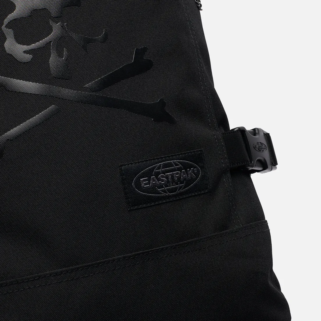Eastpak Дорожный чемодан x Mastermind Tranverz