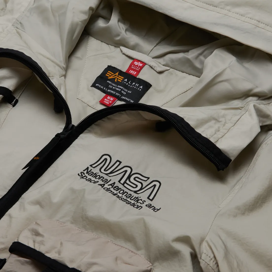 Alpha Industries Мужская куртка ветровка NASA Gradient Windbreaker