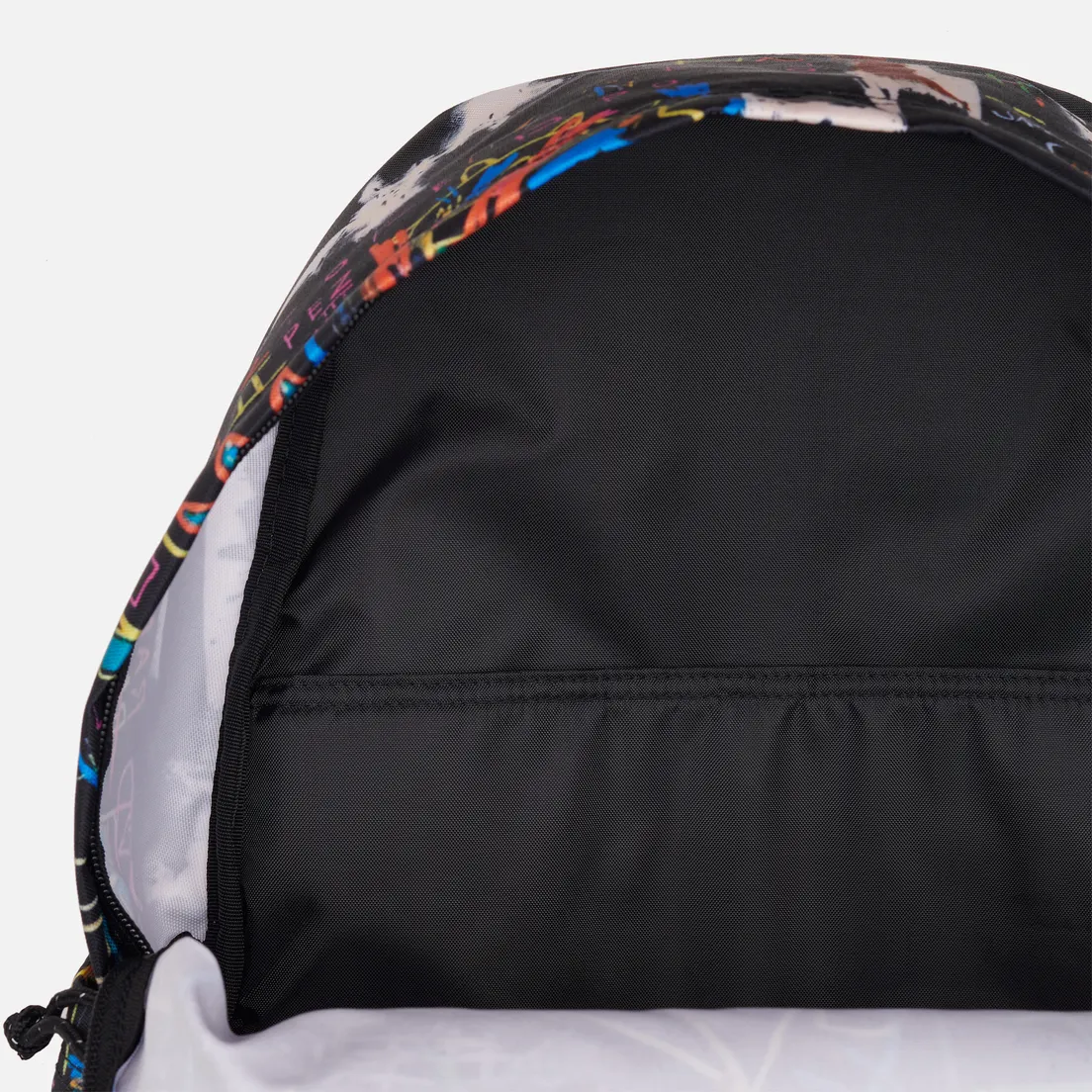 Eastpak Рюкзак x Jean-Michel Basquiat Day Pak'r