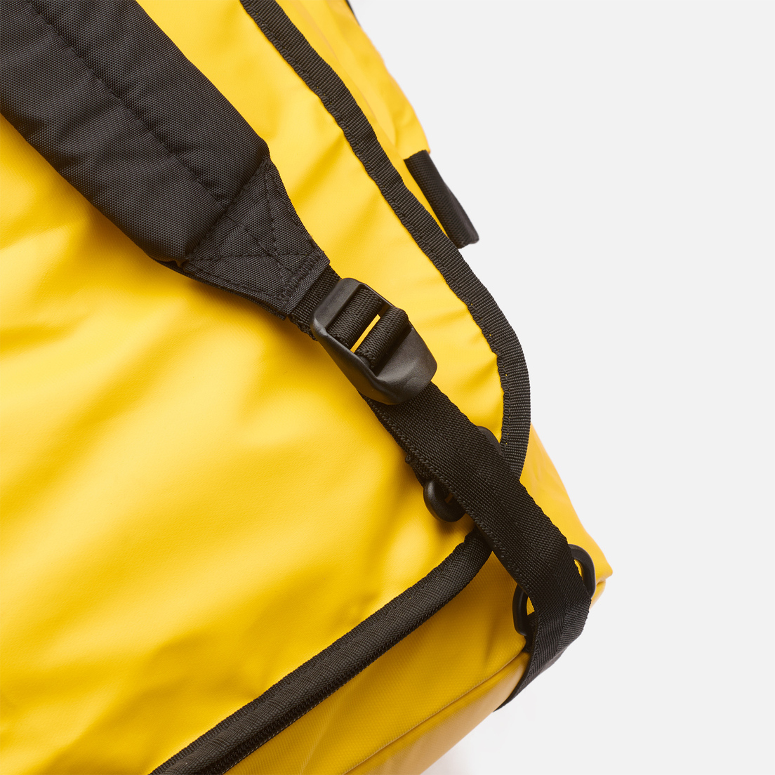 Eastpak Дорожная сумка Tarp Duffl'r M