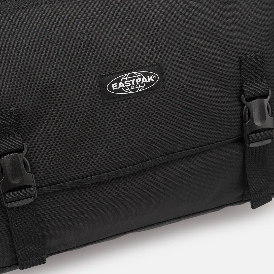 Eastpak Сумка Courier Pro