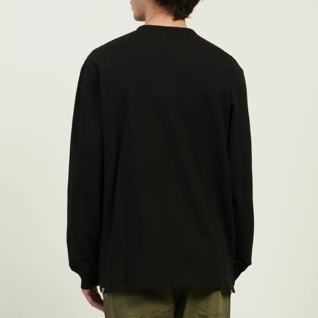 EASTLOGUE Мужской лонгслив Permanent Basic One Pocket