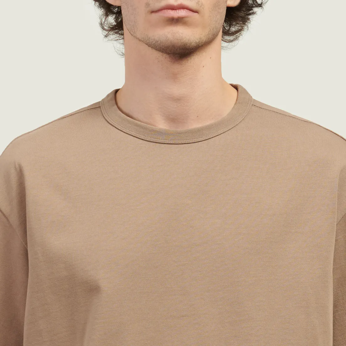 EASTLOGUE Мужская футболка Permanent Basic Loose Fit