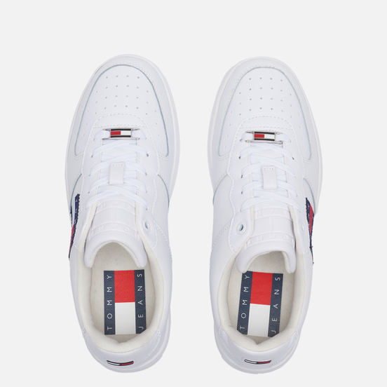 Женские кроссовки Tommy Jeans Leather Badge Cupsole Basketball Trainers White