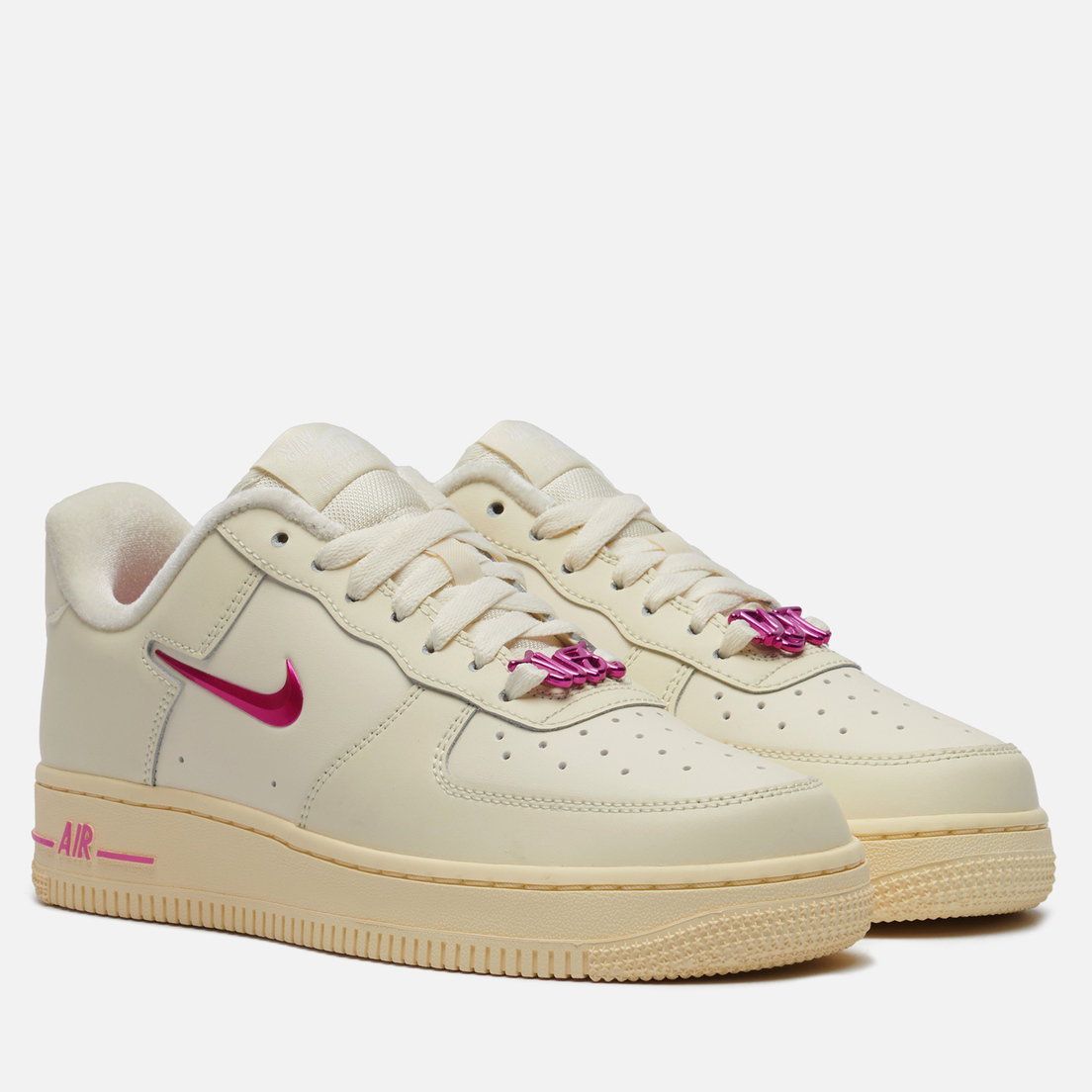 Nike air force 1 with rose best sale