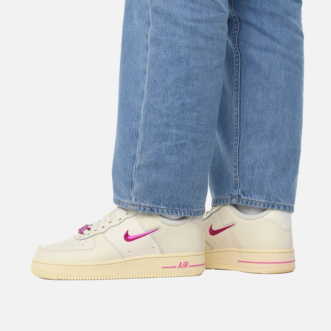 Nike Женские кроссовки Wmns Air Force 1 '07 SE