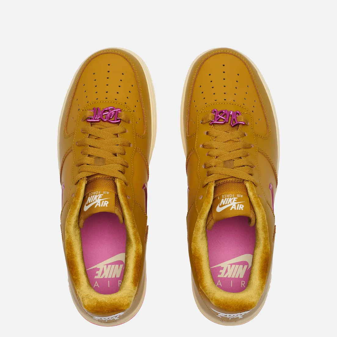 Nike Женские кроссовки Wmns Air Force 1 '07 SE