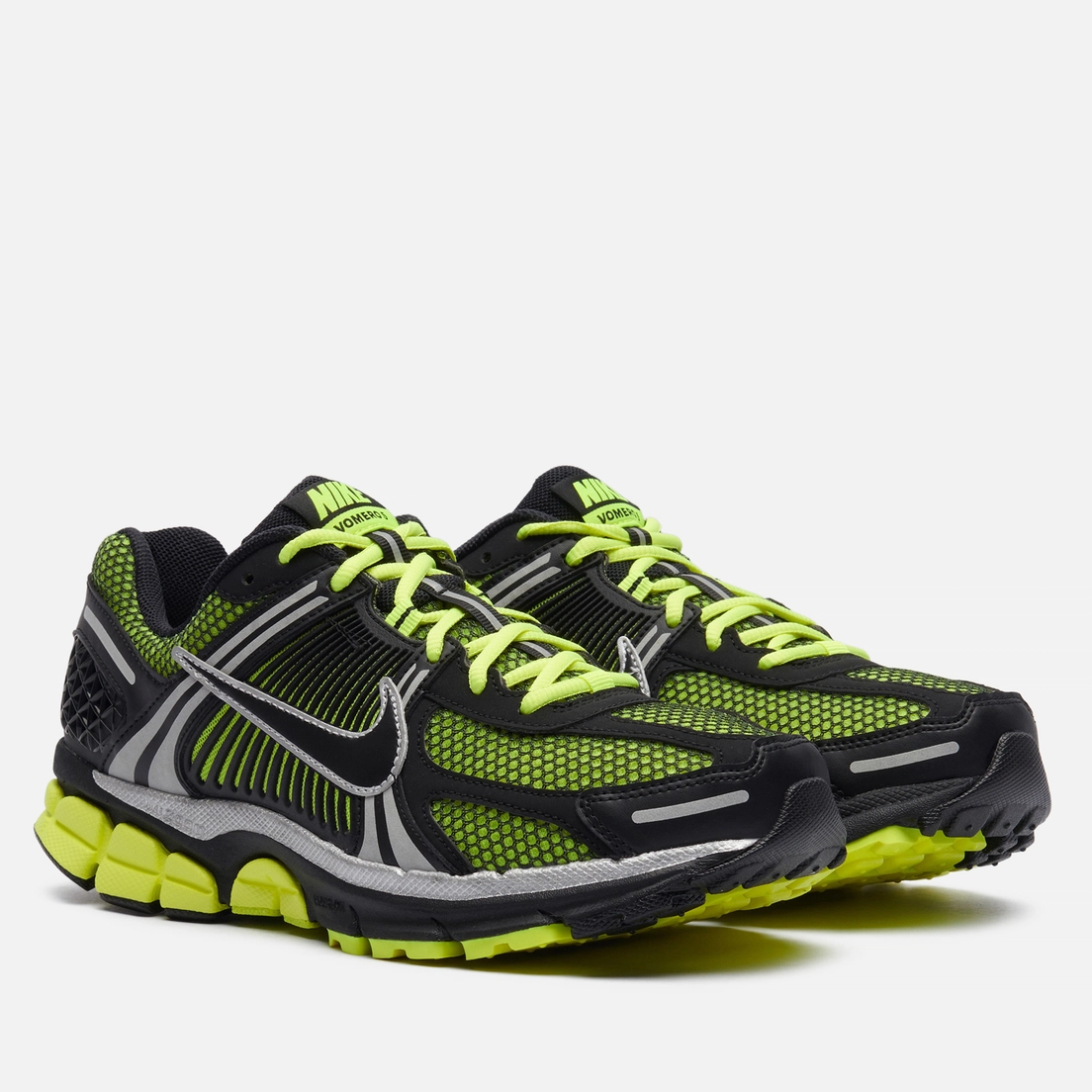 Nike Кроссовки Zoom Vomero 5