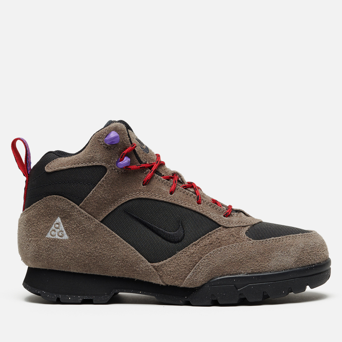 Nike hiking boots waterproof online