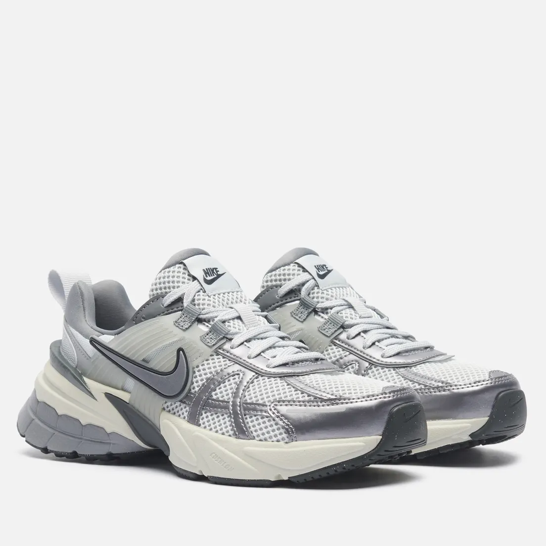 Nike Женские кроссовки Wmns V2K Run
