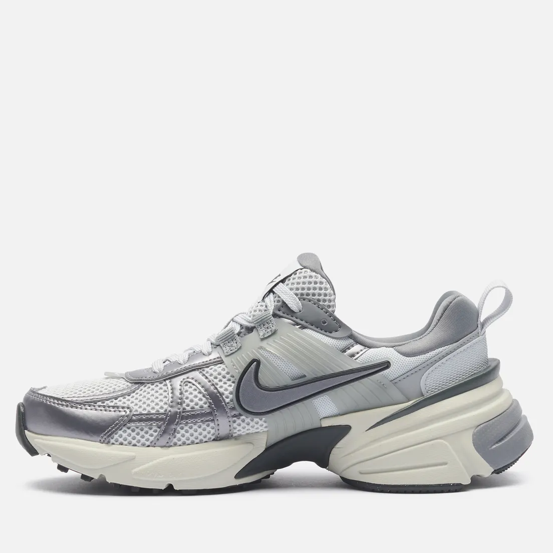 Nike Женские кроссовки Wmns V2K Run
