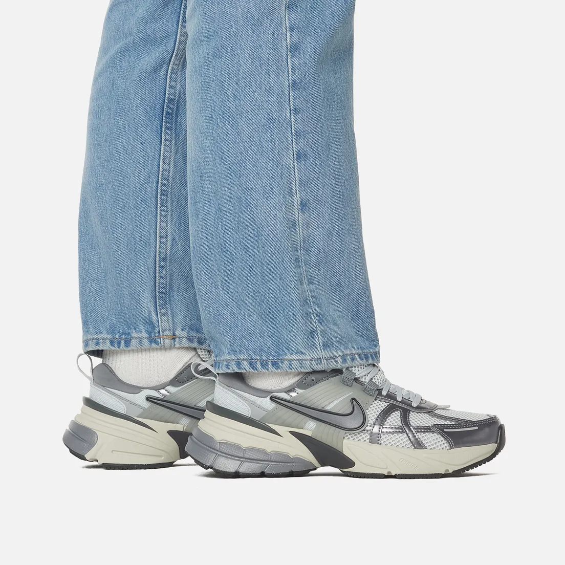 Nike Женские кроссовки Wmns V2K Run