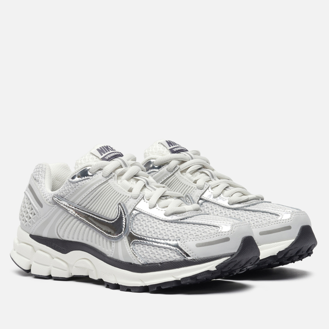 Кроссовки Nike Wmns Zoom Vomero 5