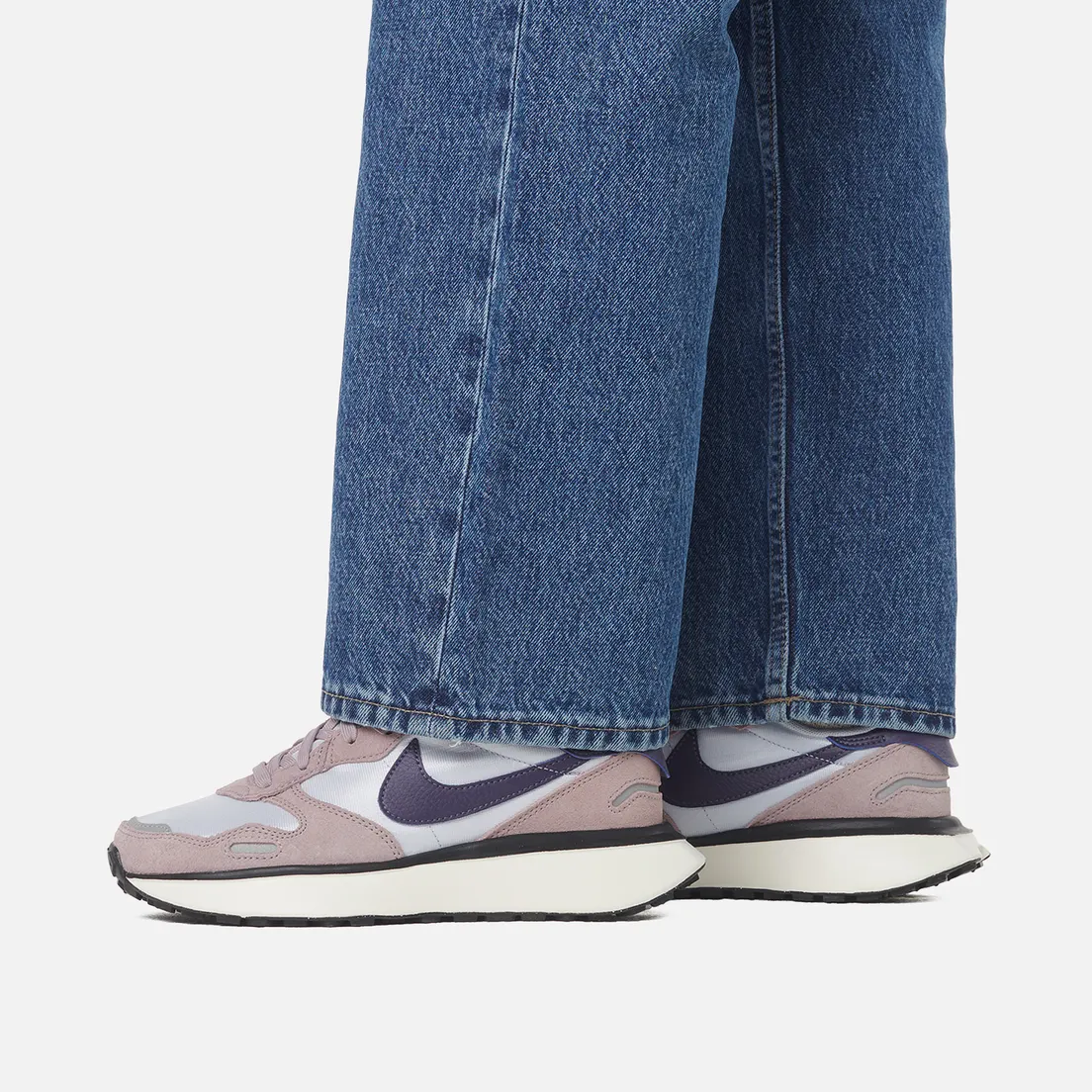 Nike Женские кроссовки Wmns Phoenix Waffle