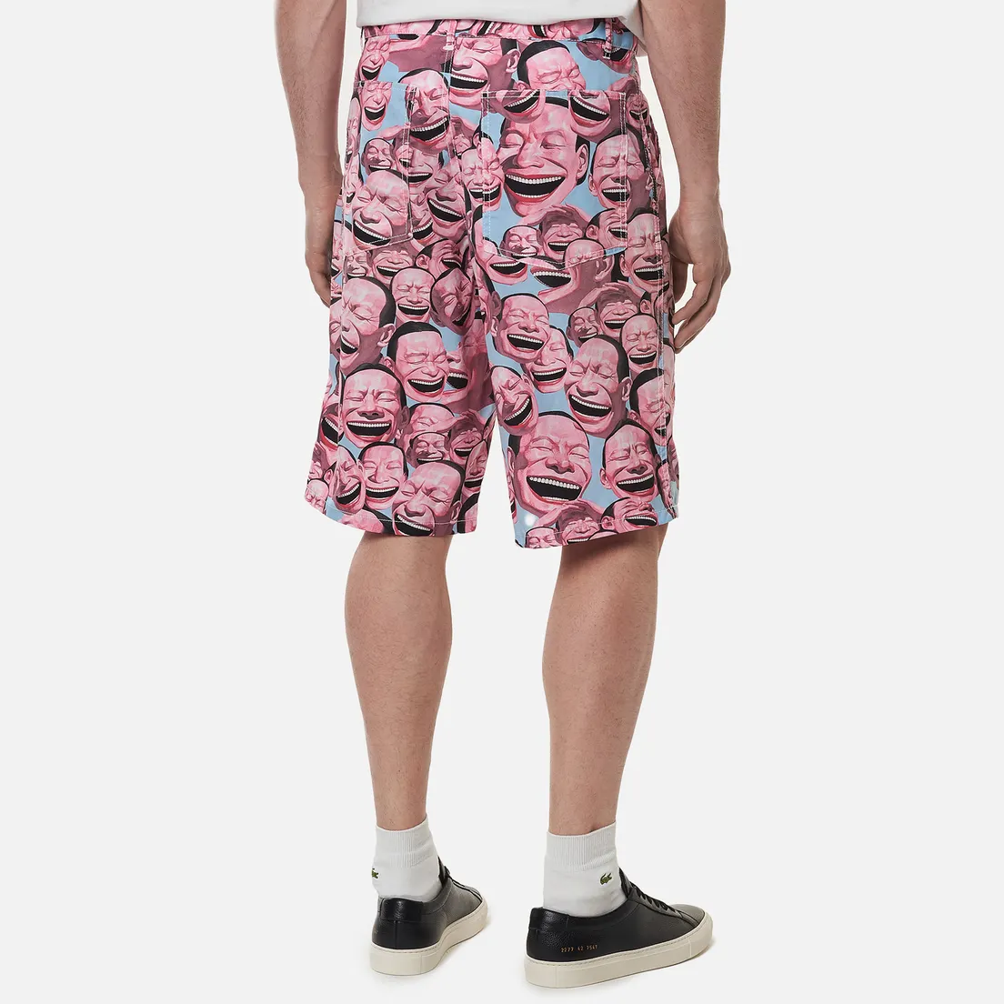 Comme des Garcons SHIRT Мужские шорты x Yue Minjun All Over Print