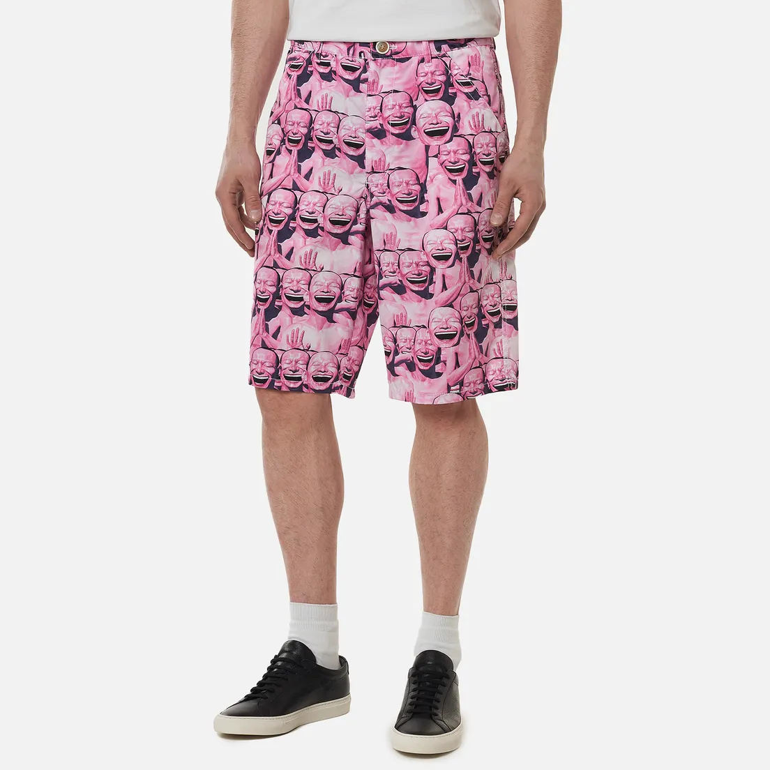 Comme des Garcons SHIRT Мужские шорты x Yue Minjun All Over Print