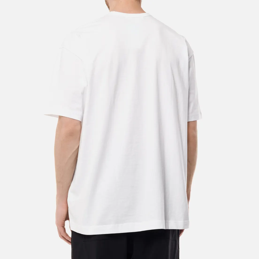 Comme des Garcons SHIRT Мужская футболка Front Logo Monogram