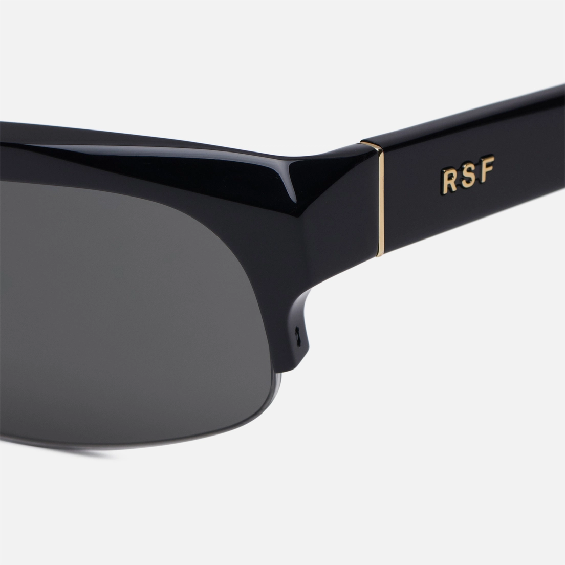 RETROSUPERFUTURE Солнцезащитные очки Scatto