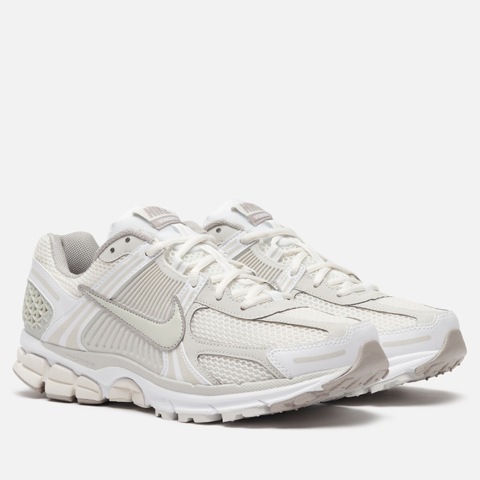 Кроссовки Nike Wmns Zoom Vomero 5